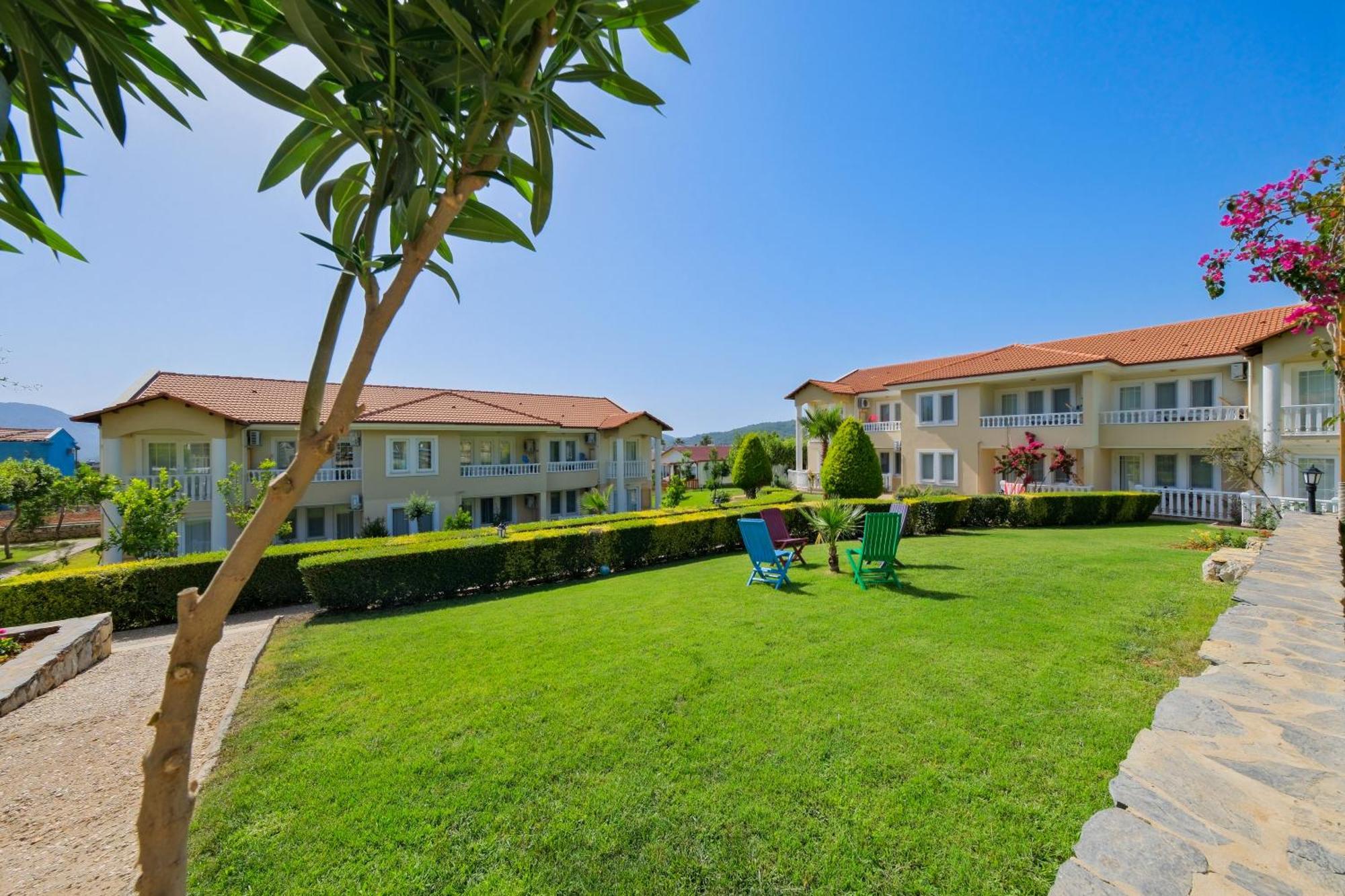 Larimar Suite Hotel Ölüdeniz Esterno foto