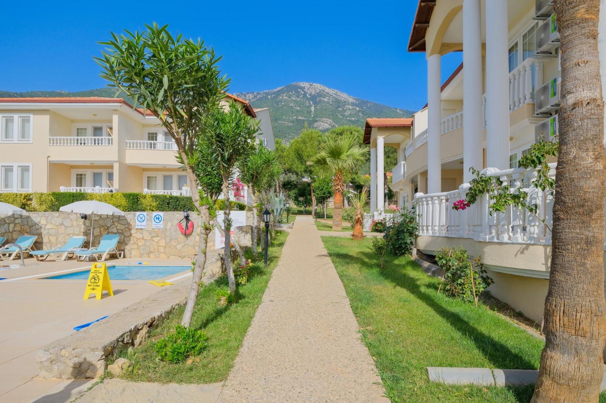 Larimar Suite Hotel Ölüdeniz Esterno foto