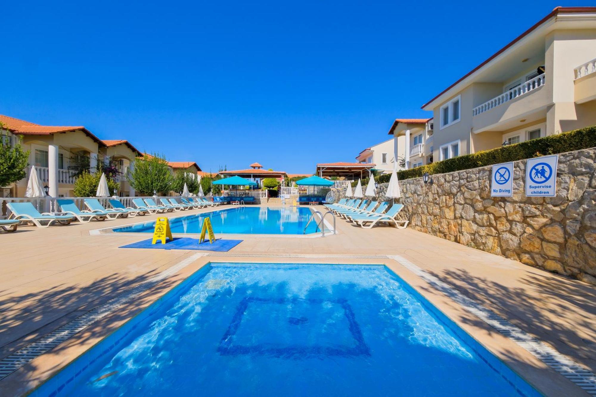 Larimar Suite Hotel Ölüdeniz Esterno foto