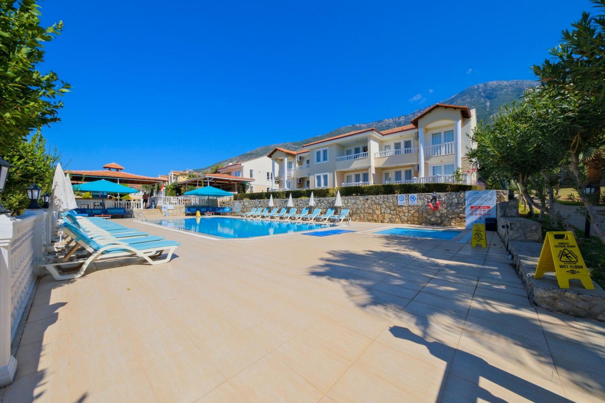 Larimar Suite Hotel Ölüdeniz Esterno foto