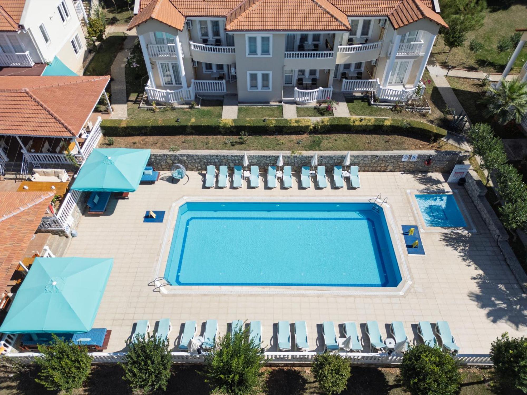 Larimar Suite Hotel Ölüdeniz Esterno foto
