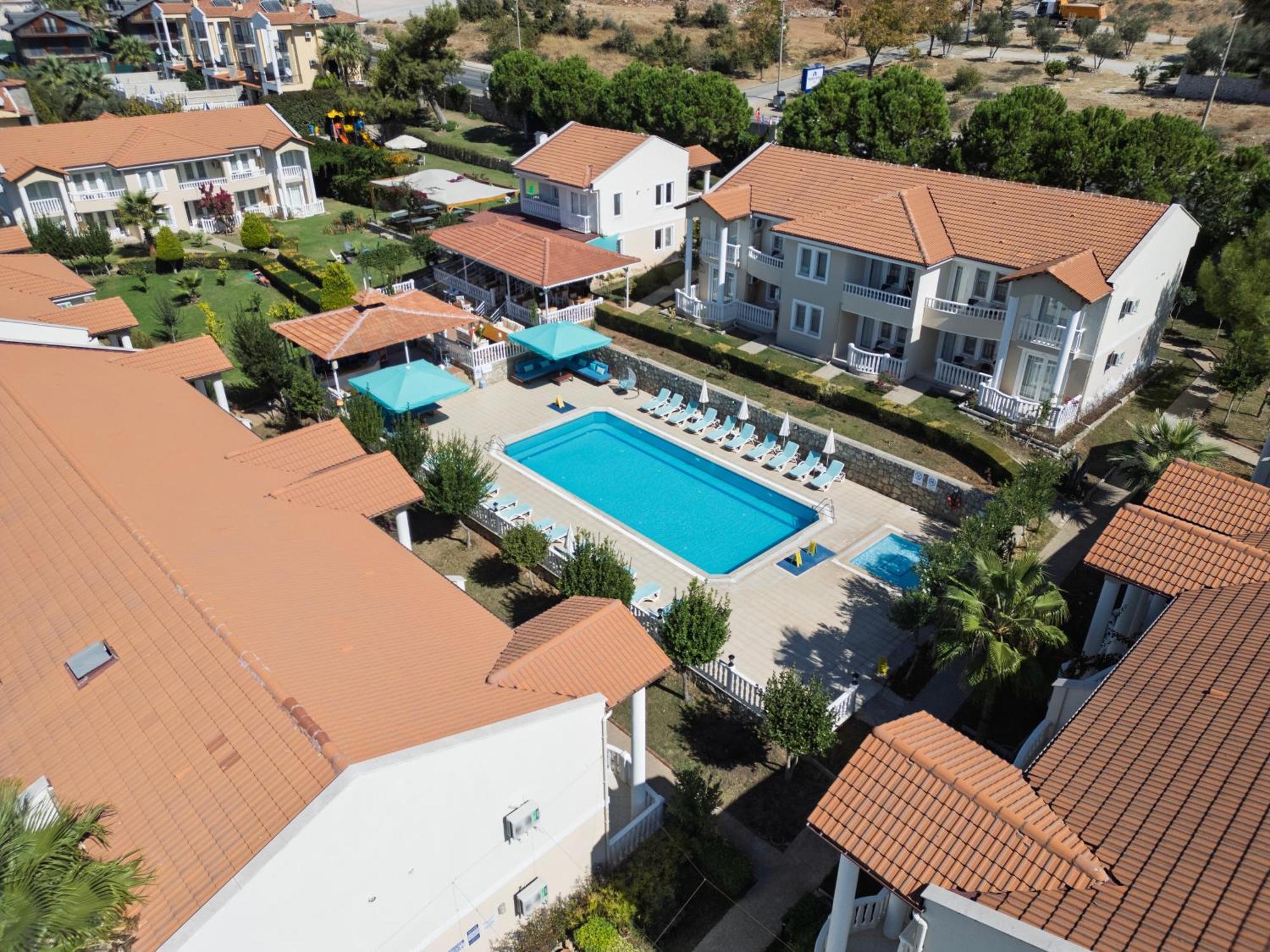 Larimar Suite Hotel Ölüdeniz Esterno foto