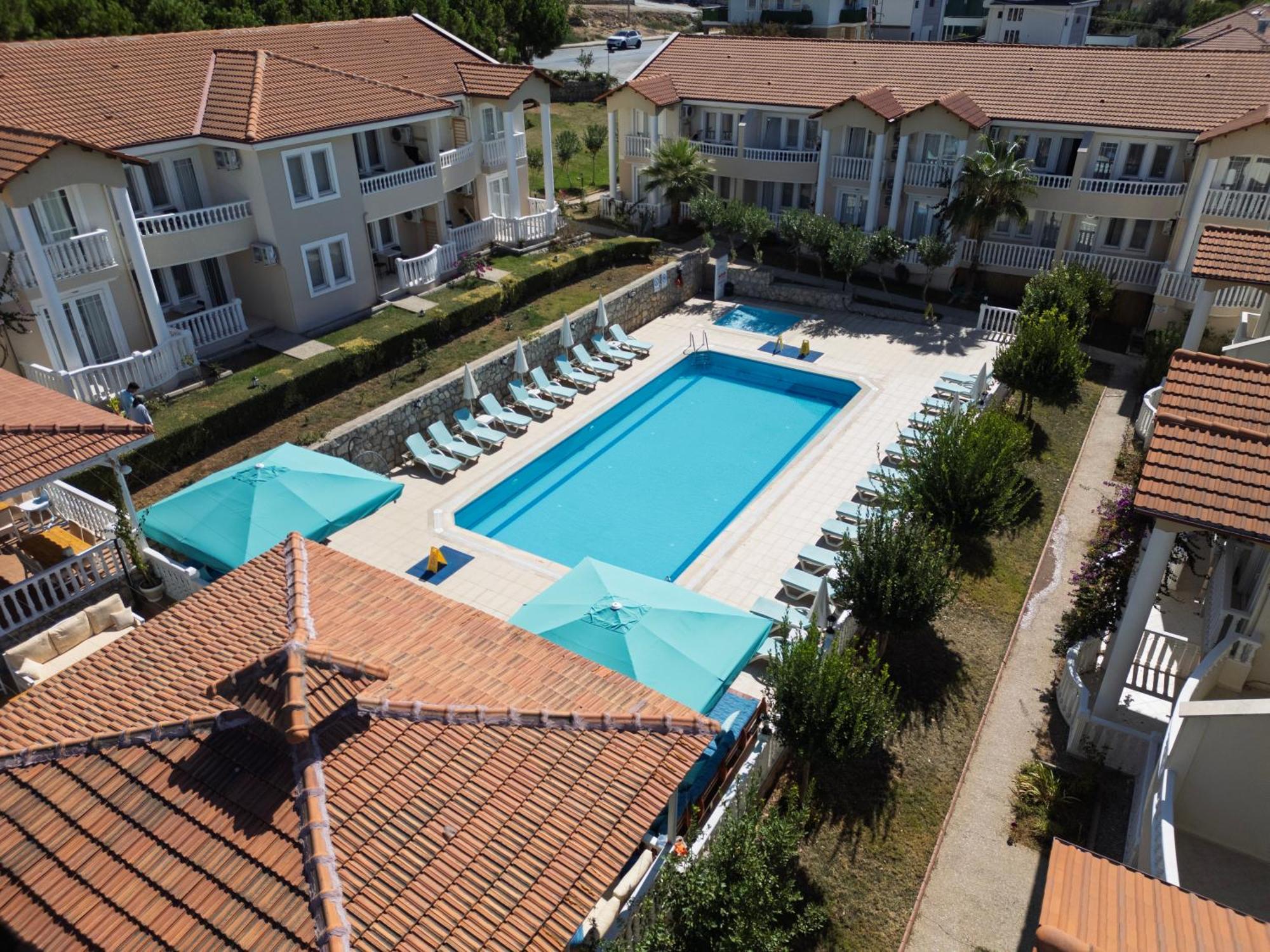 Larimar Suite Hotel Ölüdeniz Esterno foto