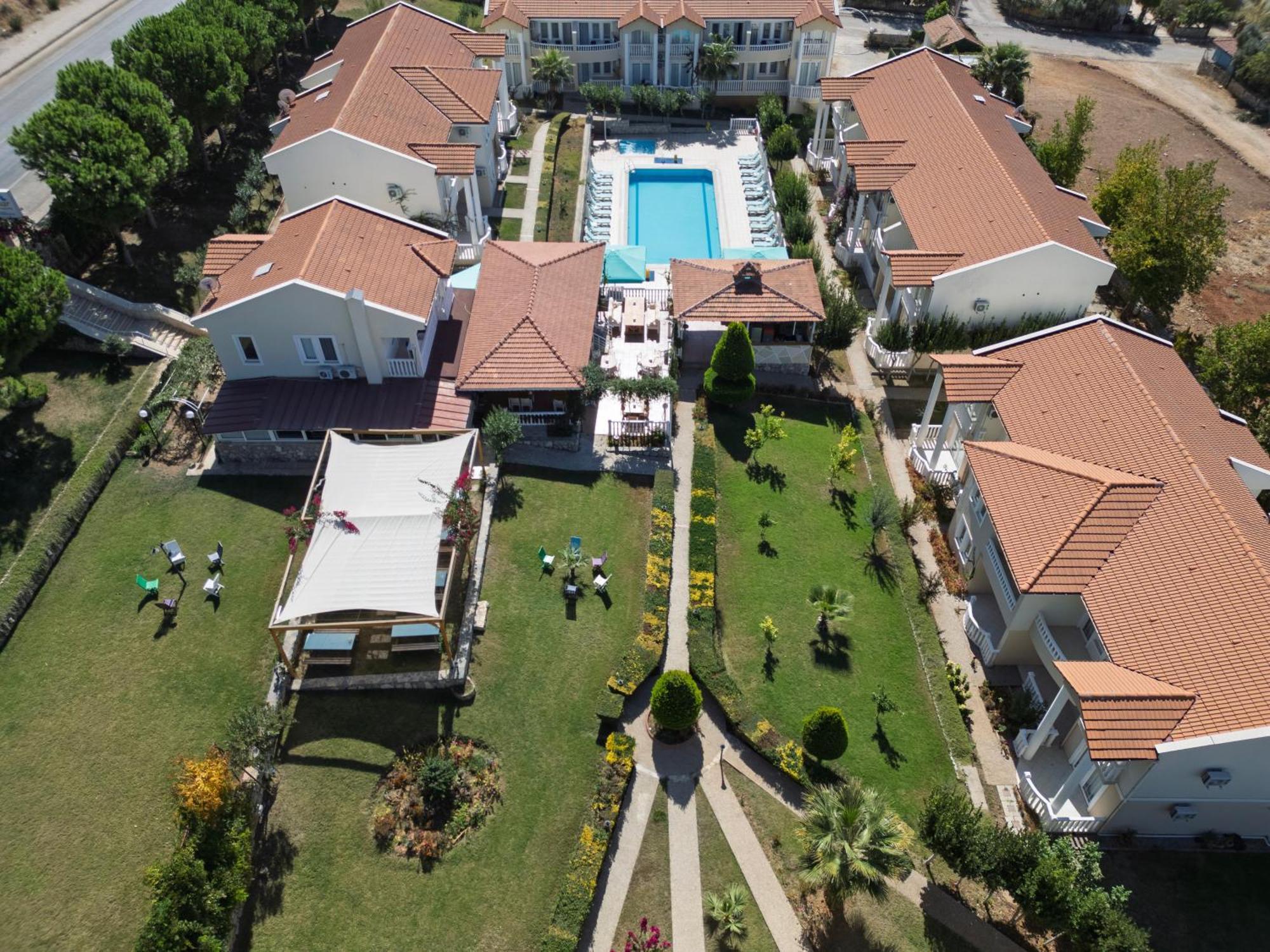 Larimar Suite Hotel Ölüdeniz Esterno foto